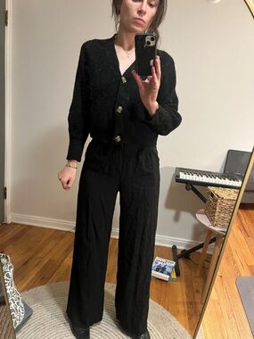 Do + be light flowy black trousers